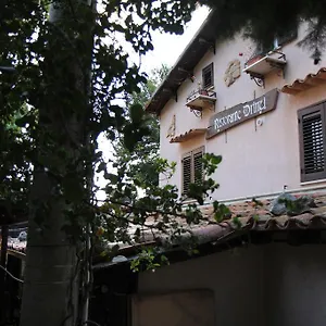 Casale Drinzi Collesano